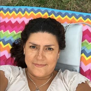 Meet your Posher, Mariel